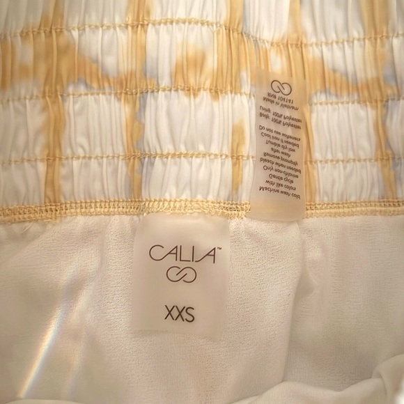 Calia shorts - Picture 3 of 3